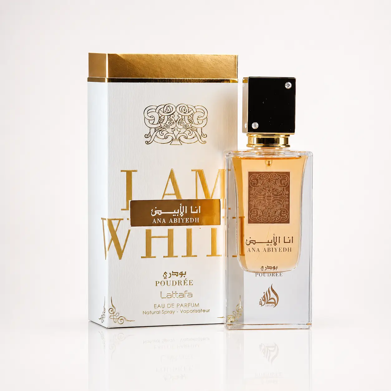 Parfum Ana Abiyedh Poudrée Lattafa eau de parfum avec boîte blanche et dorée